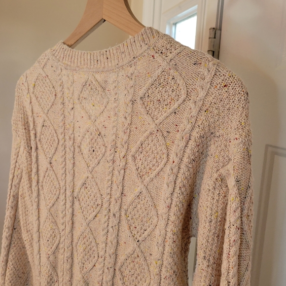 NWT Loft Speckled Cable Knit Chunky Beige Cardigan, Size Womens S Long Sleeve - Picture 6 of 8
